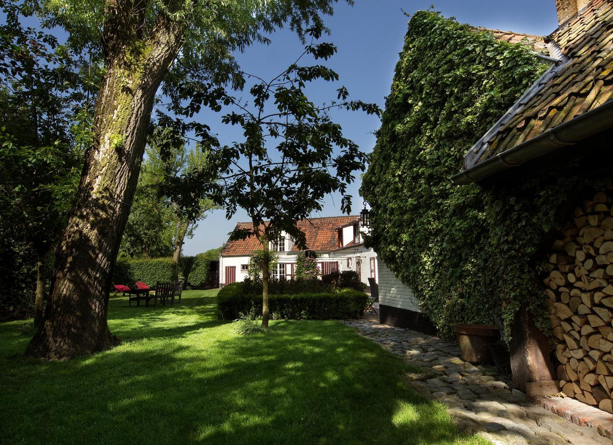 B&B Pronkenburg 브뤼헤 외부 사진
