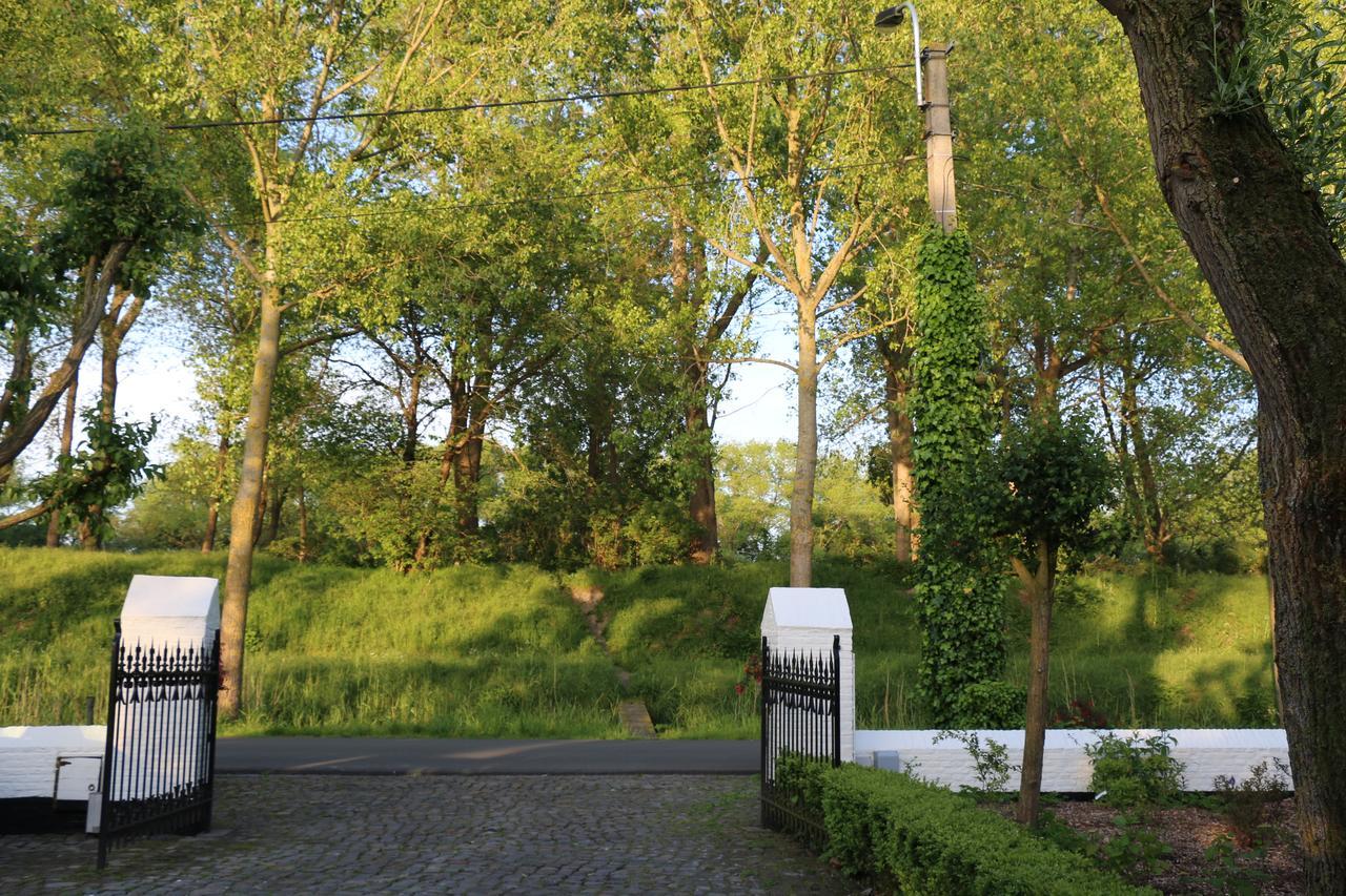 B&B Pronkenburg 브뤼헤 외부 사진
